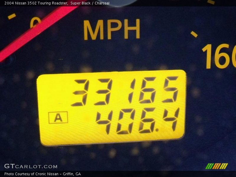Super Black / Charcoal 2004 Nissan 350Z Touring Roadster