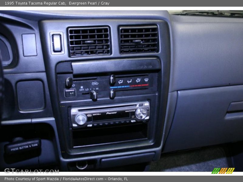 Evergreen Pearl / Gray 1995 Toyota Tacoma Regular Cab