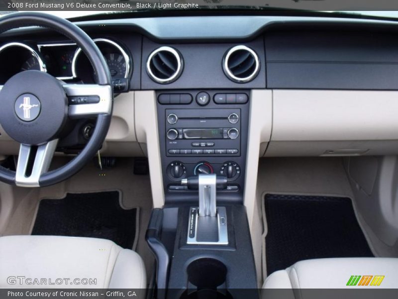 Black / Light Graphite 2008 Ford Mustang V6 Deluxe Convertible