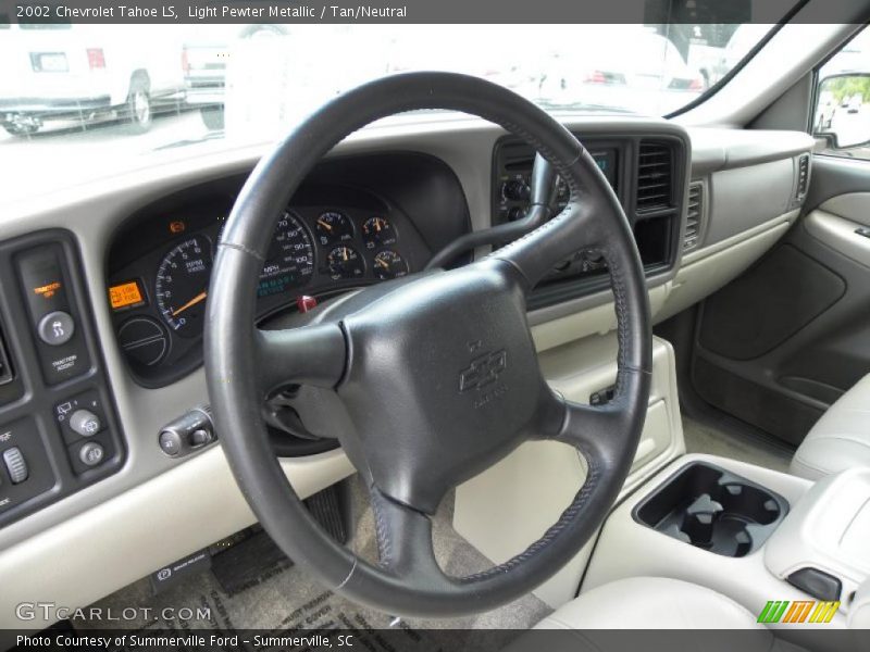 Light Pewter Metallic / Tan/Neutral 2002 Chevrolet Tahoe LS