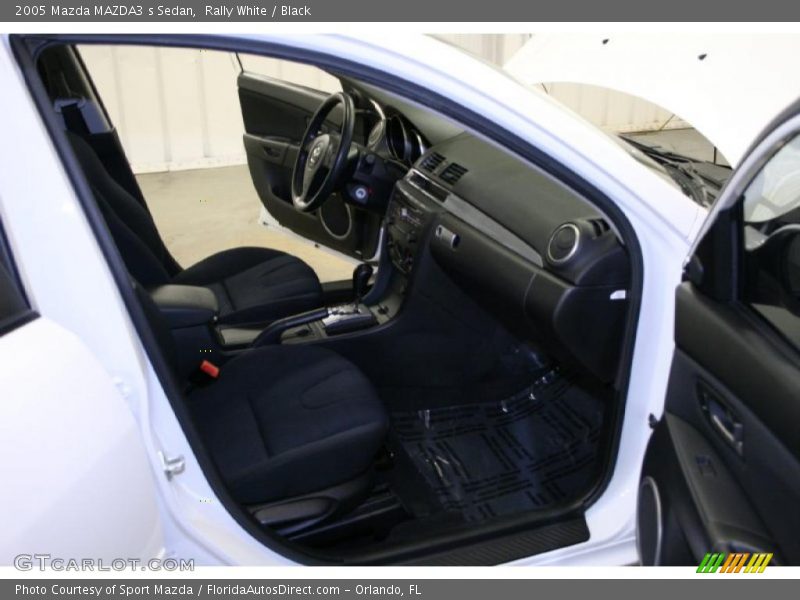 Rally White / Black 2005 Mazda MAZDA3 s Sedan
