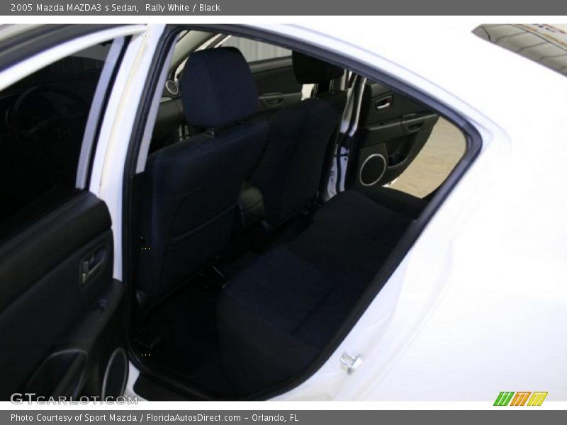 Rally White / Black 2005 Mazda MAZDA3 s Sedan