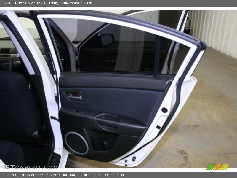Rally White / Black 2005 Mazda MAZDA3 s Sedan