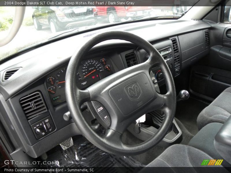Deep Molten Red Pearl / Dark Slate Gray 2004 Dodge Dakota SLT Club Cab