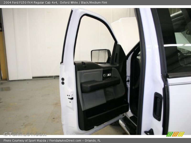 Oxford White / Black/Medium Flint 2004 Ford F150 FX4 Regular Cab 4x4