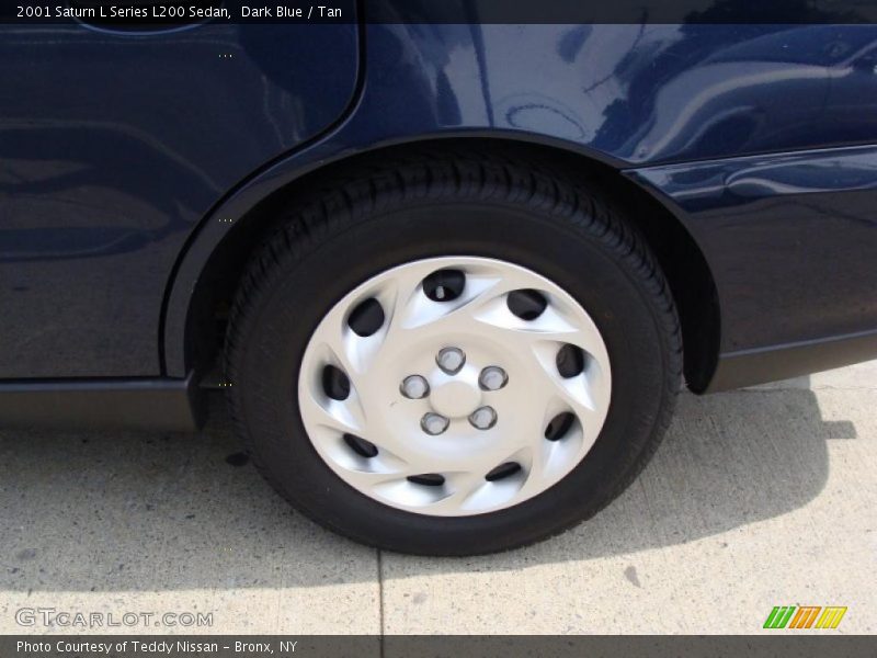 Dark Blue / Tan 2001 Saturn L Series L200 Sedan