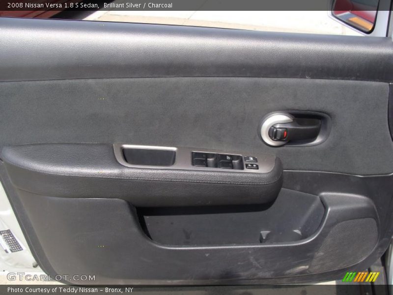 Brilliant Silver / Charcoal 2008 Nissan Versa 1.8 S Sedan