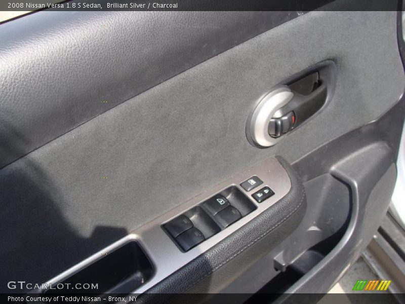 Brilliant Silver / Charcoal 2008 Nissan Versa 1.8 S Sedan