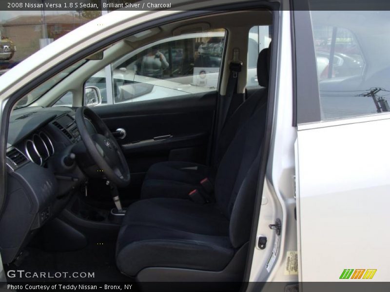 Brilliant Silver / Charcoal 2008 Nissan Versa 1.8 S Sedan