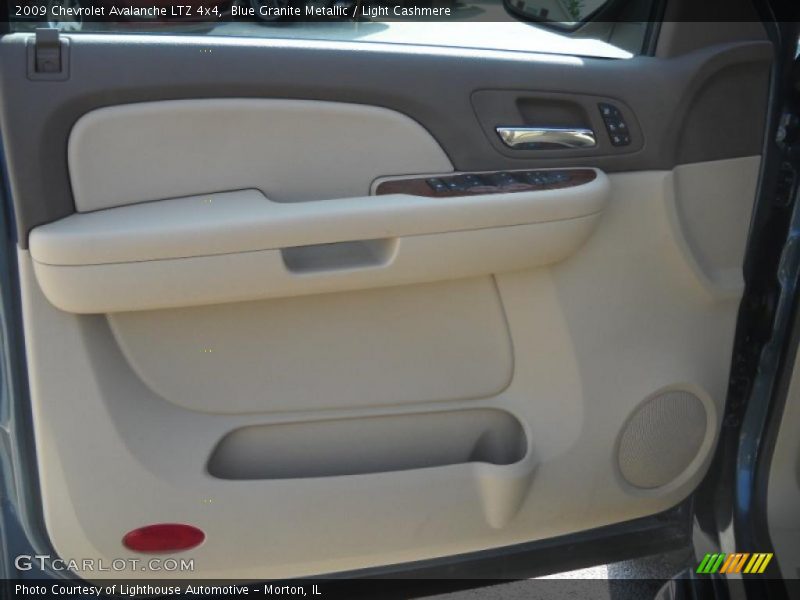Blue Granite Metallic / Light Cashmere 2009 Chevrolet Avalanche LTZ 4x4