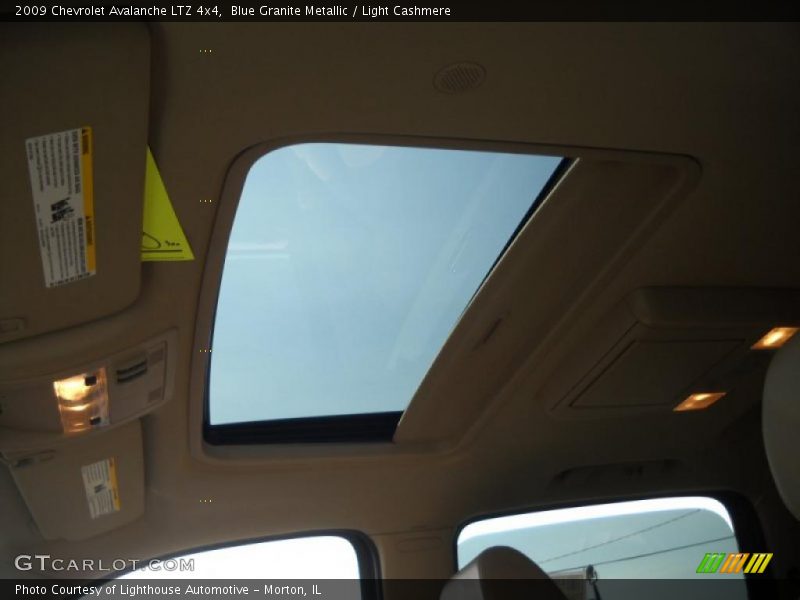 Blue Granite Metallic / Light Cashmere 2009 Chevrolet Avalanche LTZ 4x4