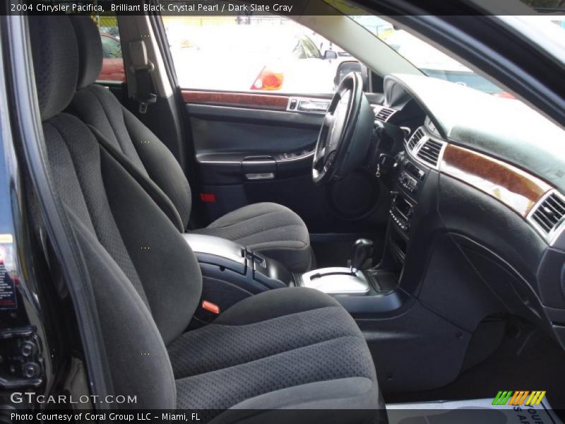 Brilliant Black Crystal Pearl / Dark Slate Gray 2004 Chrysler Pacifica