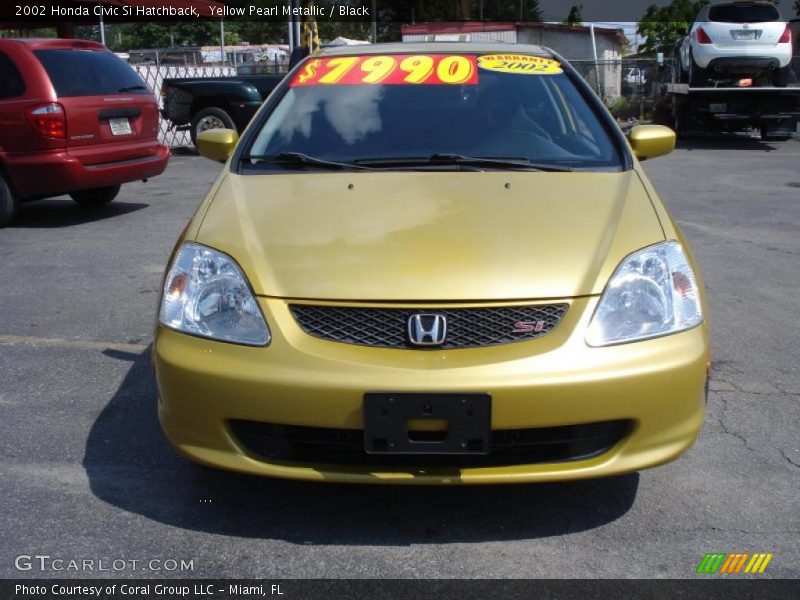 Yellow Pearl Metallic / Black 2002 Honda Civic Si Hatchback