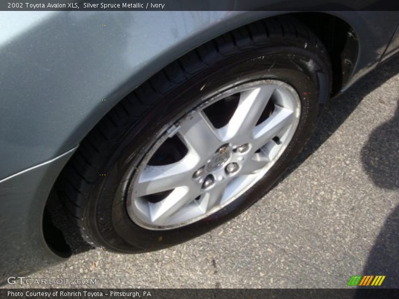 Silver Spruce Metallic / Ivory 2002 Toyota Avalon XLS