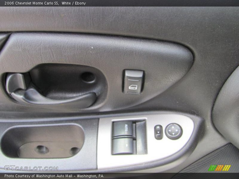 White / Ebony 2006 Chevrolet Monte Carlo SS