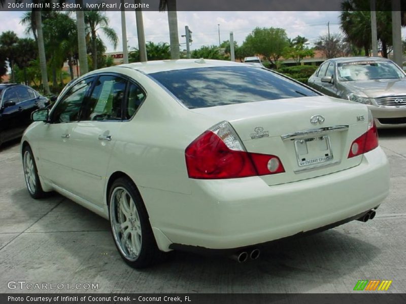 Ivory Pearl / Graphite 2006 Infiniti M 35 Sedan