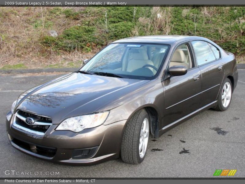 Deep Bronze Metallic / Warm Ivory 2009 Subaru Legacy 2.5i Sedan