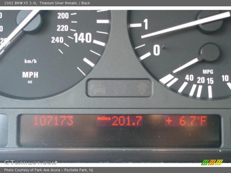 Titanium Silver Metallic / Black 2002 BMW X5 3.0i