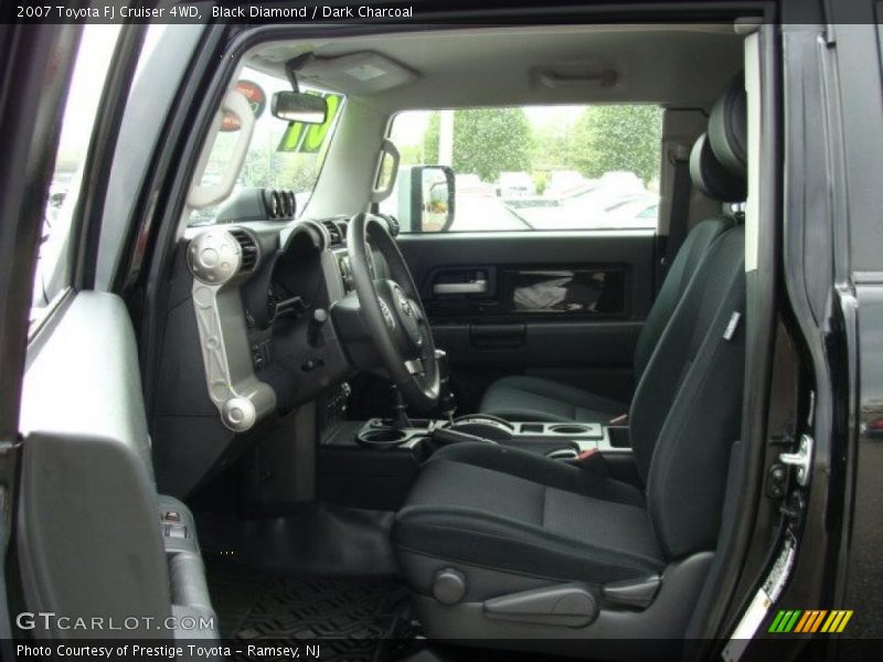 Black Diamond / Dark Charcoal 2007 Toyota FJ Cruiser 4WD