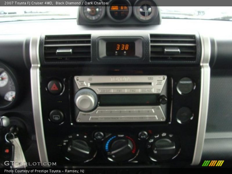 Black Diamond / Dark Charcoal 2007 Toyota FJ Cruiser 4WD