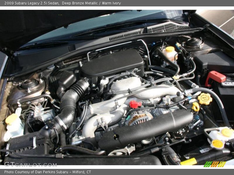 Deep Bronze Metallic / Warm Ivory 2009 Subaru Legacy 2.5i Sedan