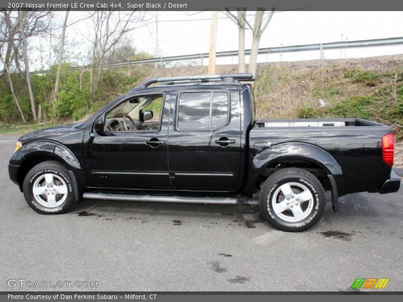 Super Black / Desert 2007 Nissan Frontier LE Crew Cab 4x4