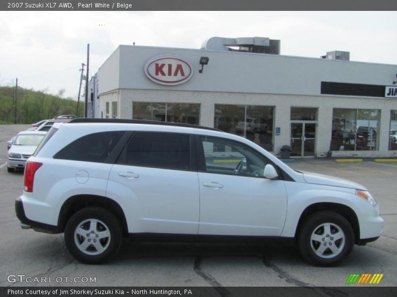 Pearl White / Beige 2007 Suzuki XL7 AWD