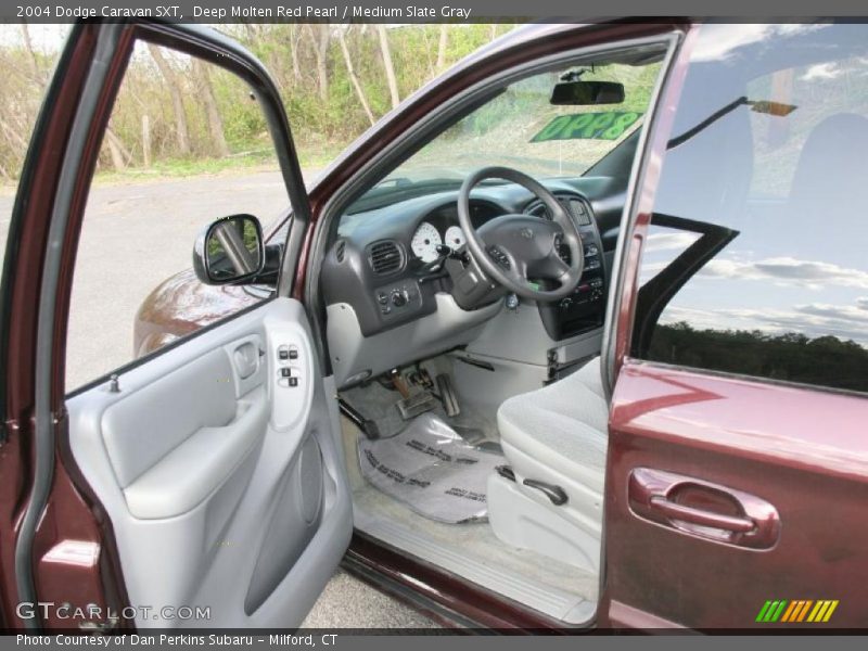 Deep Molten Red Pearl / Medium Slate Gray 2004 Dodge Caravan SXT