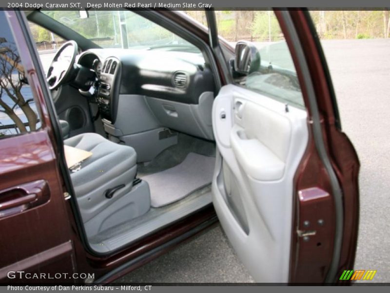 Deep Molten Red Pearl / Medium Slate Gray 2004 Dodge Caravan SXT