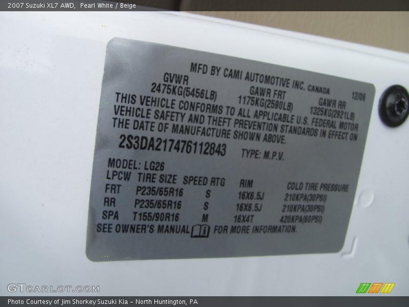 Pearl White / Beige 2007 Suzuki XL7 AWD
