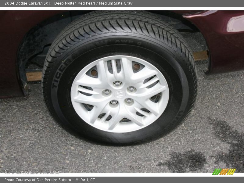 Deep Molten Red Pearl / Medium Slate Gray 2004 Dodge Caravan SXT