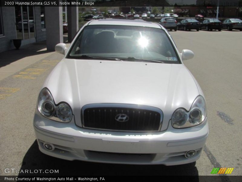 Noble White / Beige 2003 Hyundai Sonata GLS V6