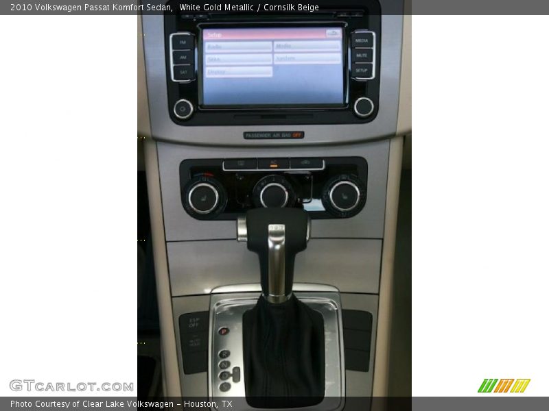 White Gold Metallic / Cornsilk Beige 2010 Volkswagen Passat Komfort Sedan