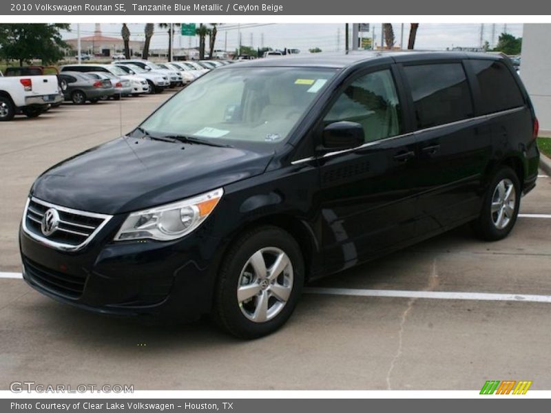 Tanzanite Blue Metallic / Ceylon Beige 2010 Volkswagen Routan SE