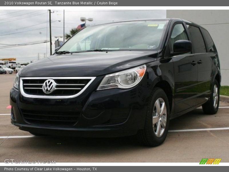 Tanzanite Blue Metallic / Ceylon Beige 2010 Volkswagen Routan SE