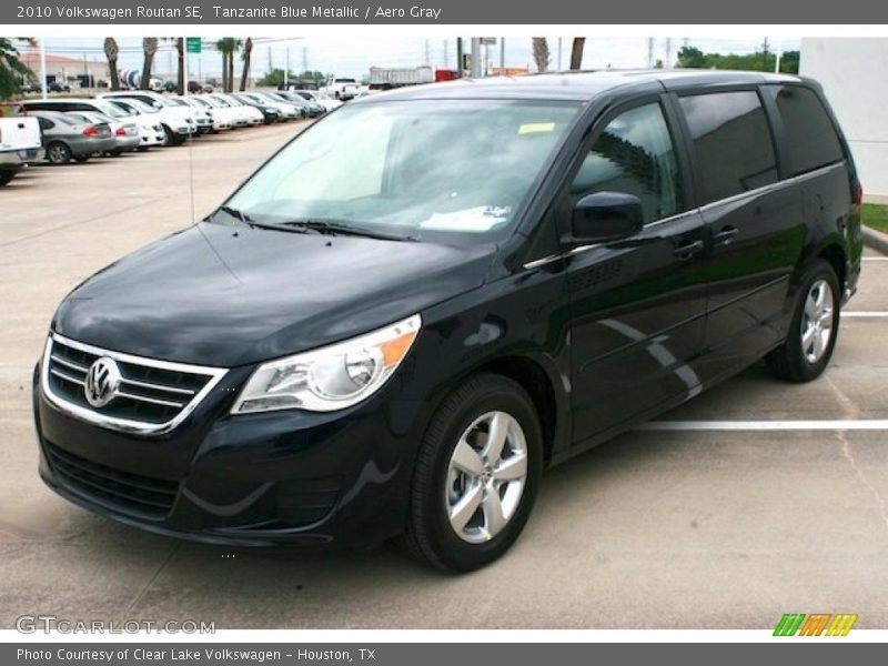 Tanzanite Blue Metallic / Aero Gray 2010 Volkswagen Routan SE