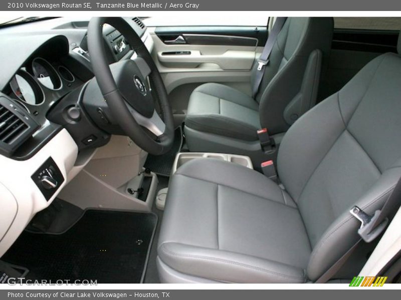 Tanzanite Blue Metallic / Aero Gray 2010 Volkswagen Routan SE