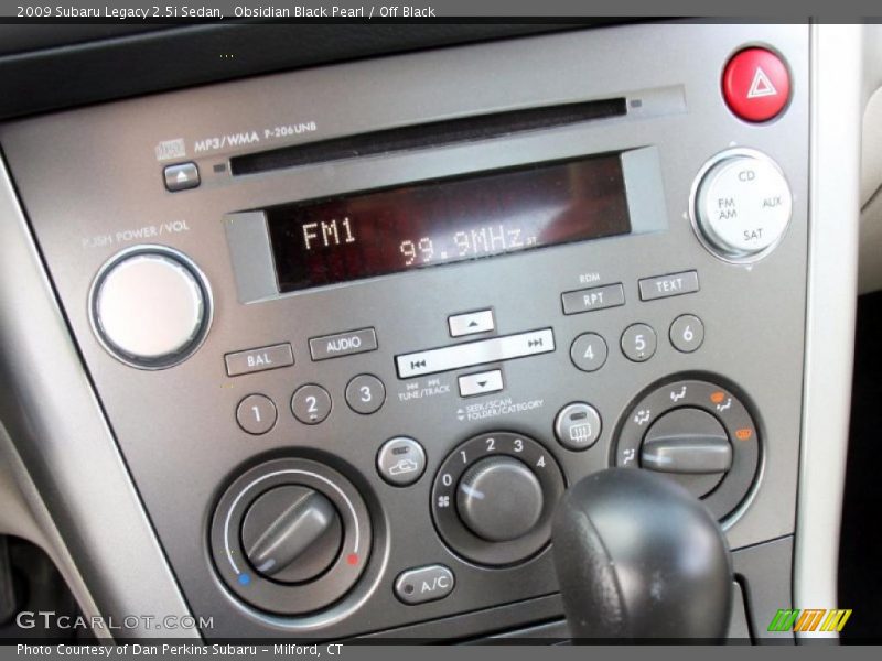Obsidian Black Pearl / Off Black 2009 Subaru Legacy 2.5i Sedan