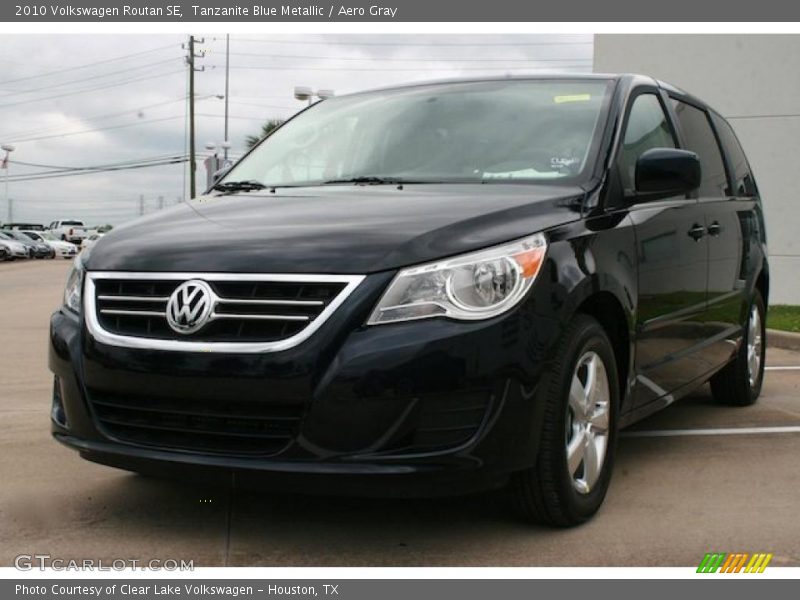 Tanzanite Blue Metallic / Aero Gray 2010 Volkswagen Routan SE