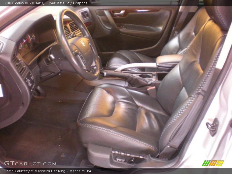 Silver Metallic / Graphite 2004 Volvo XC70 AWD