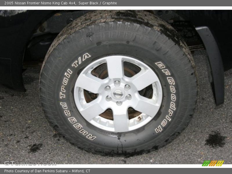 Super Black / Graphite 2005 Nissan Frontier Nismo King Cab 4x4