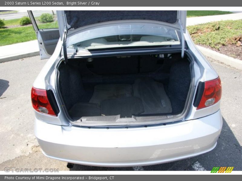 Bright Silver / Gray 2003 Saturn L Series L200 Sedan