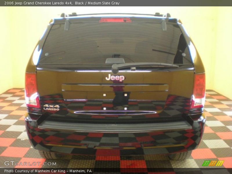 Black / Medium Slate Gray 2006 Jeep Grand Cherokee Laredo 4x4