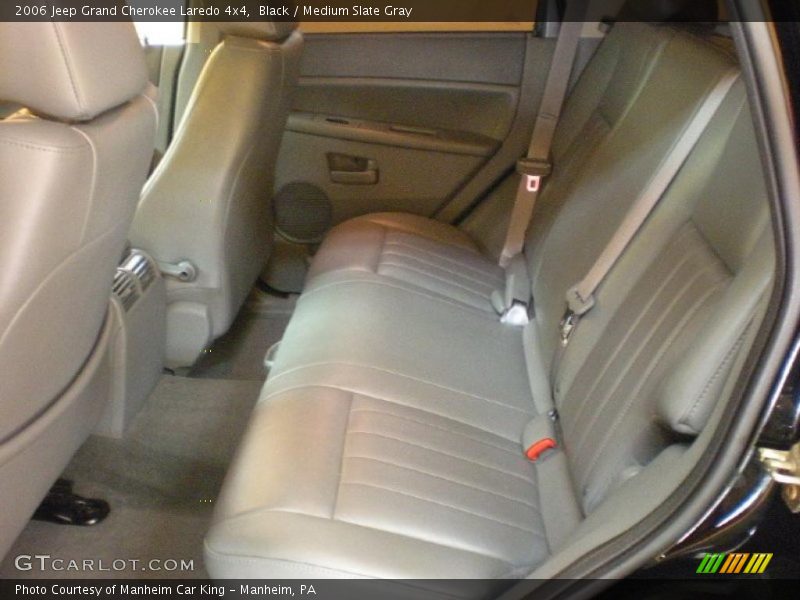 Black / Medium Slate Gray 2006 Jeep Grand Cherokee Laredo 4x4