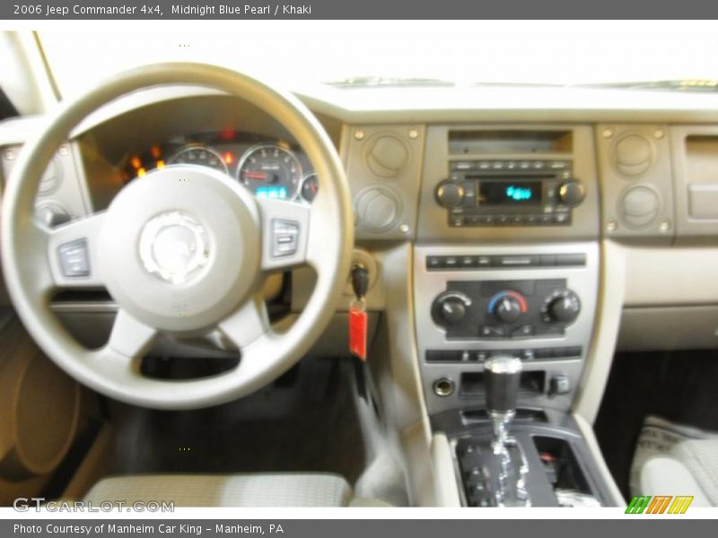Midnight Blue Pearl / Khaki 2006 Jeep Commander 4x4