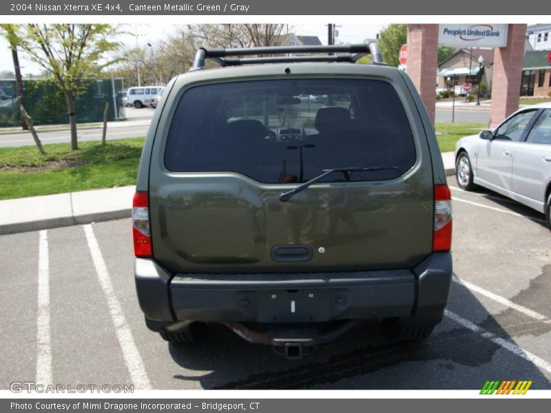 Canteen Metallic Green / Gray 2004 Nissan Xterra XE 4x4