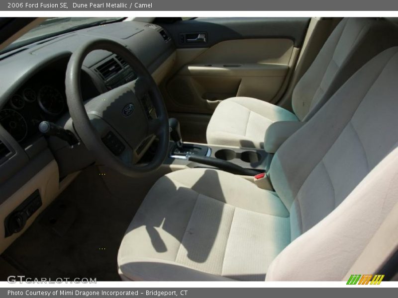 Dune Pearl Metallic / Camel 2006 Ford Fusion SE