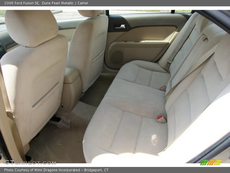Dune Pearl Metallic / Camel 2006 Ford Fusion SE
