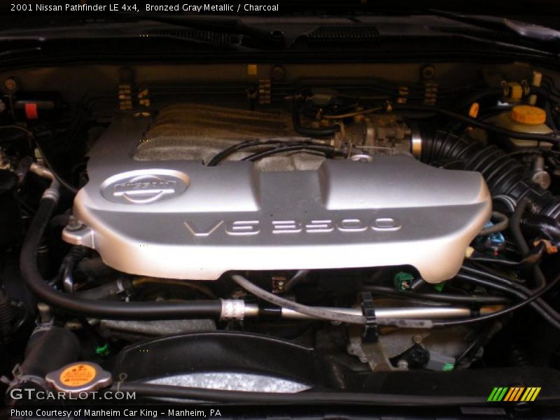 Bronzed Gray Metallic / Charcoal 2001 Nissan Pathfinder LE 4x4