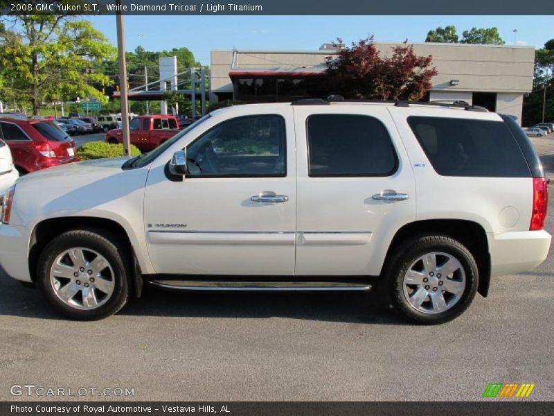 White Diamond Tricoat / Light Titanium 2008 GMC Yukon SLT